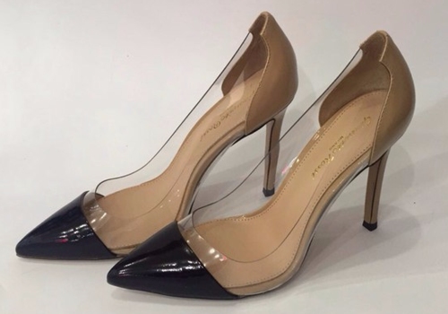 Женские кожаные лакированные туфли Gianvito Rossi Plexi черные с бежевым
