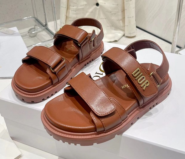 Женские сандалии Christian Dior коричневый
