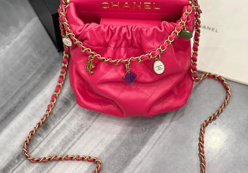 Женская розовая сумка Chanel
