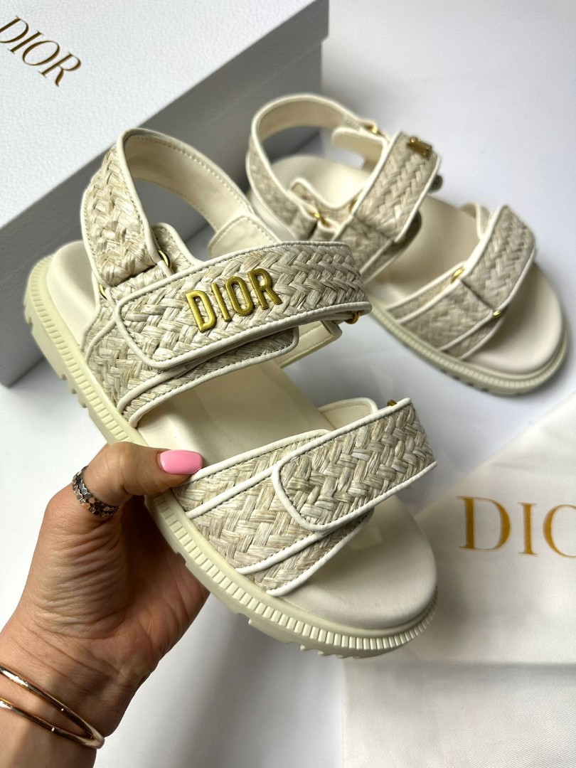Женские молочные сандалии Christian Dior