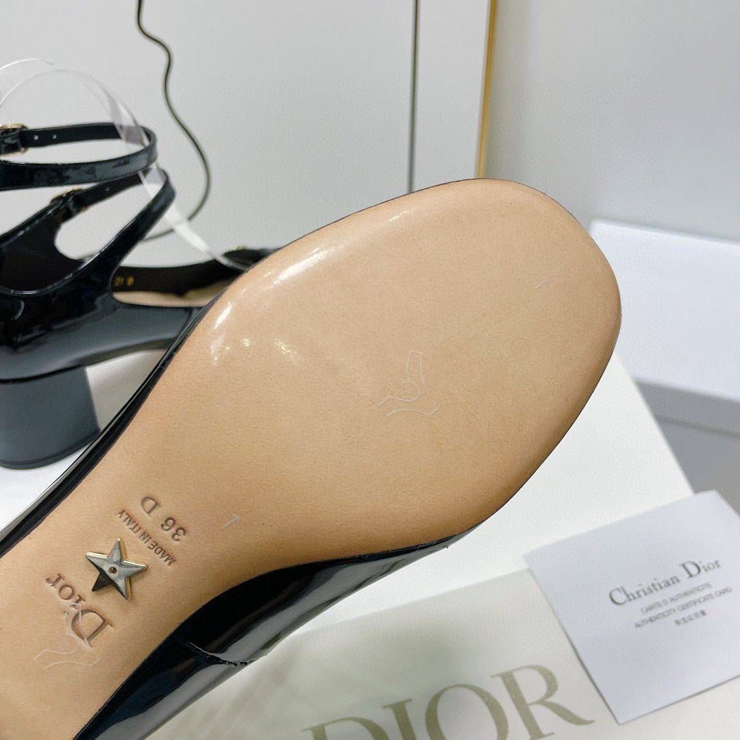Женские черные лаковые туфли Christian Dior Aime