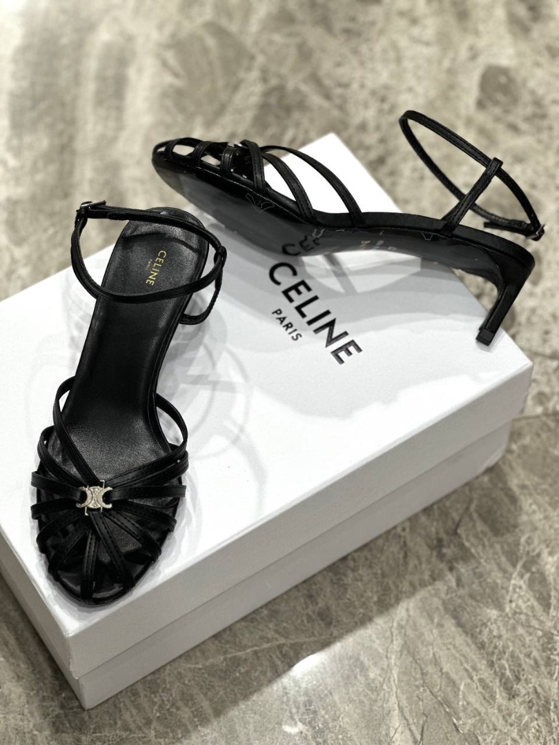 Женские черные кожаные босоножки Celine