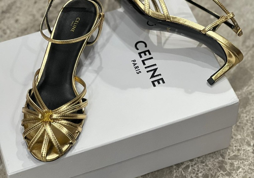Женские золотые кожаные босоножки Celine