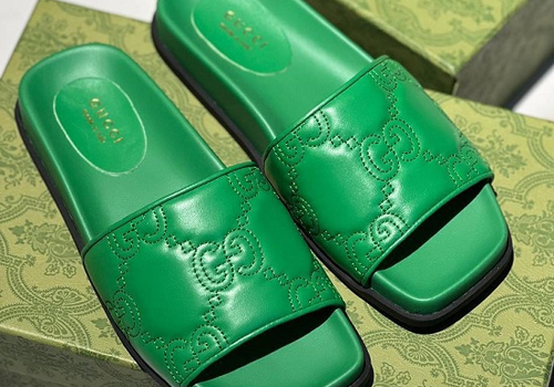 Шлепки Gucci зеленые кожаные