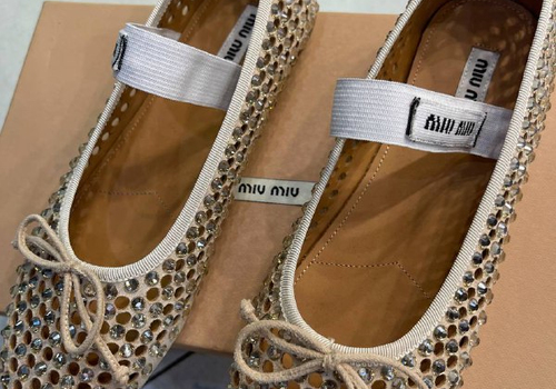 Балетки из текстиля с камнями Miu Miu бежевые