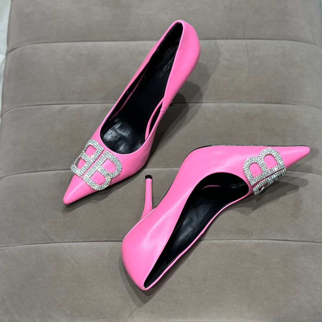 Женские кожаные розовые туфли Balenciaga