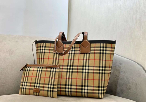 Женская сумка Burberry Medium London Tote Bag коричневая