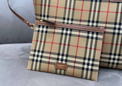 Женская сумка Burberry Medium London Tote Bag коричневая