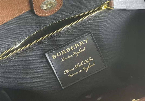 Женская сумка Burberry