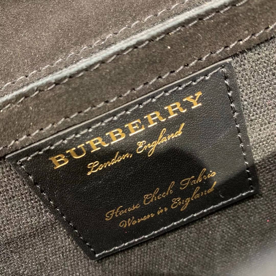Женская сумка Burberry черная с бежевым
