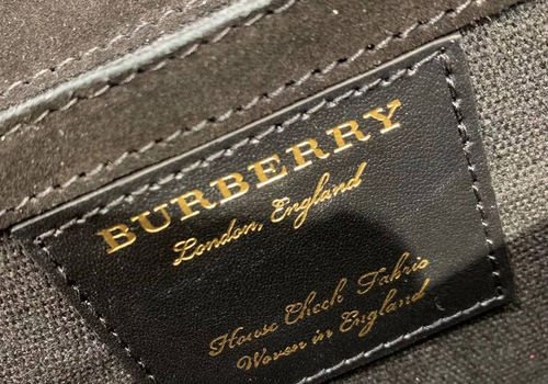 Женская сумка Burberry черная с бежевым