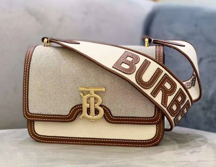 Женская сумка из текстиля Burberry TB белая