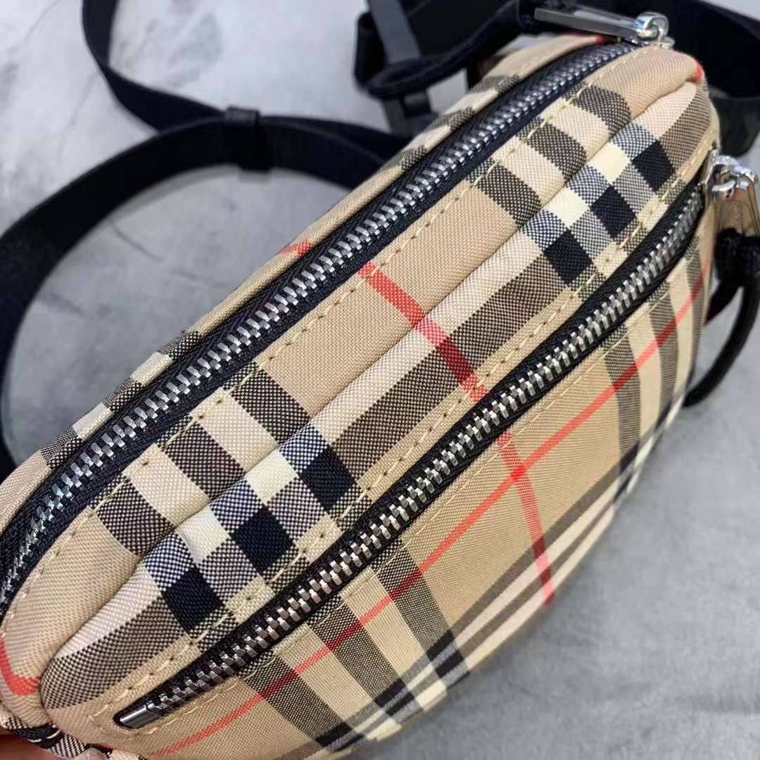 Женская сумка на пояс Burberry Vintage Check