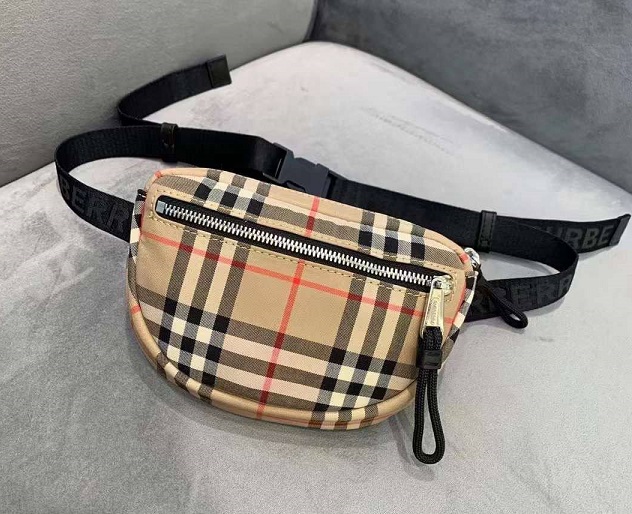 Женская сумка на пояс Burberry Vintage Check