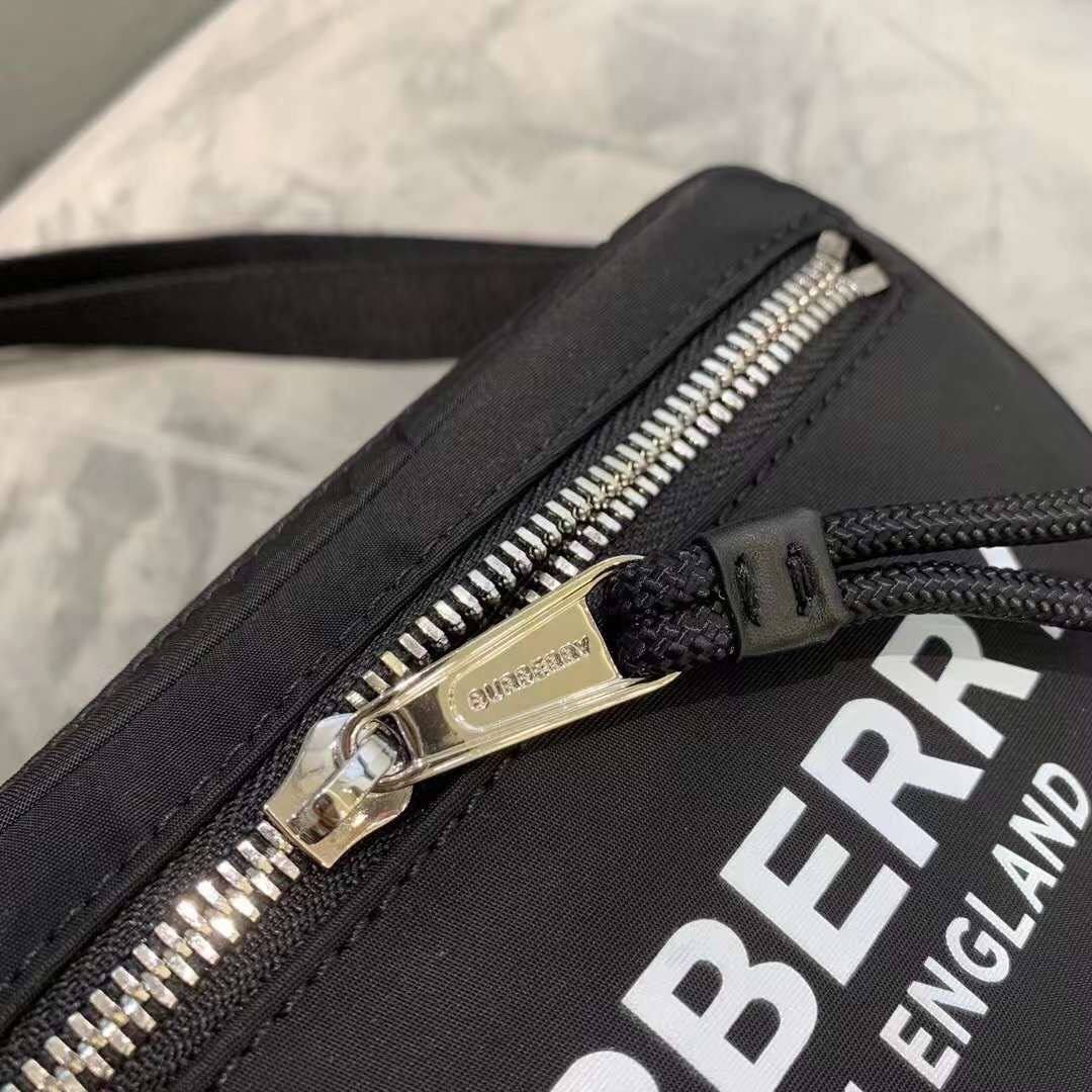 Женская сумка на пояс Burberry Vintage Check черная