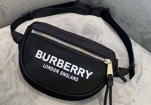 Женская сумка на пояс Burberry Vintage Check черная