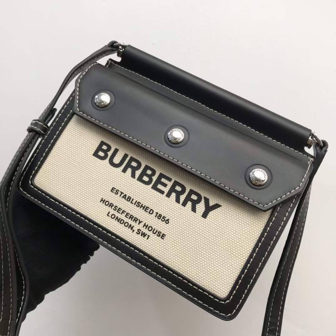 Женская сумка Burberry Title черная
