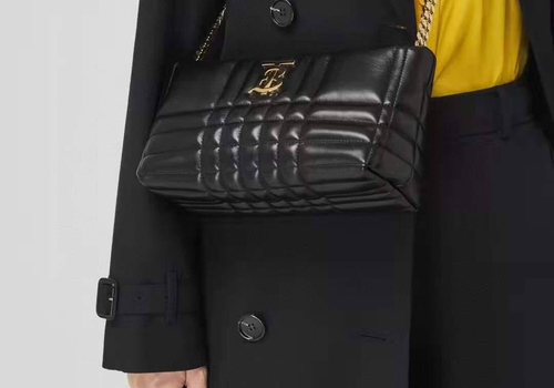 Женская черная кожаная сумочка Burberry