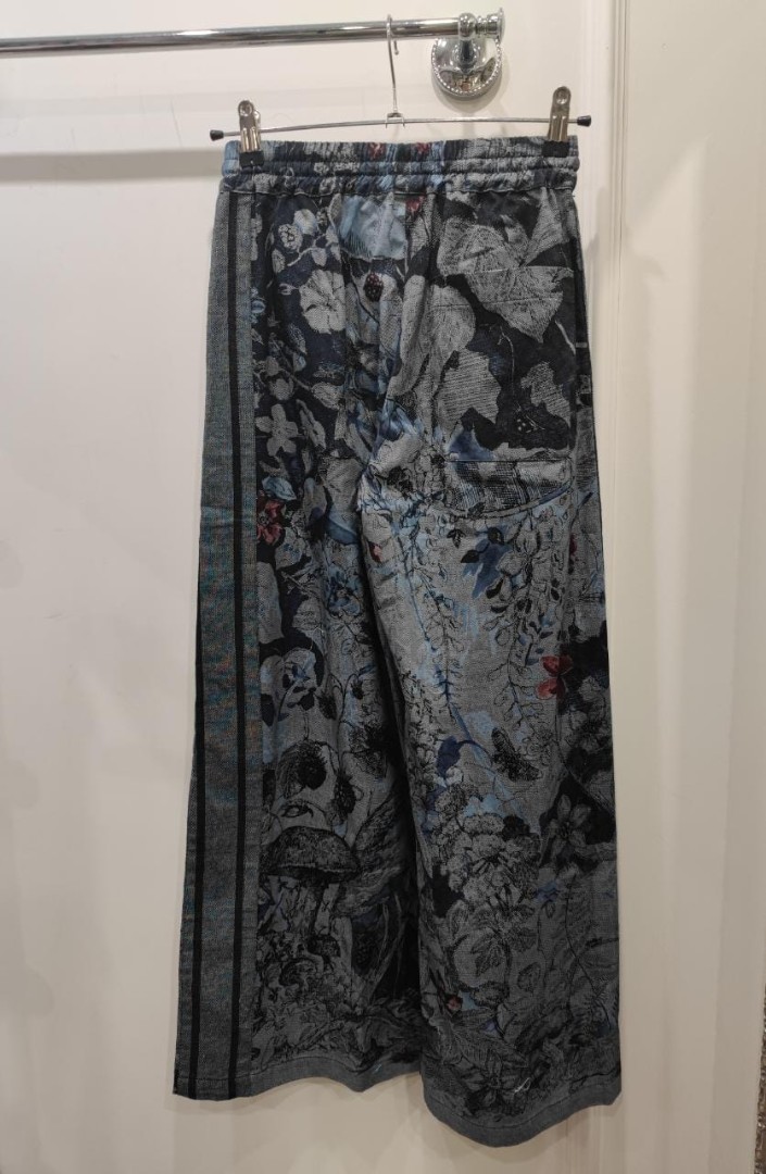 Женские широкие джинсы на резинке Christian Dior