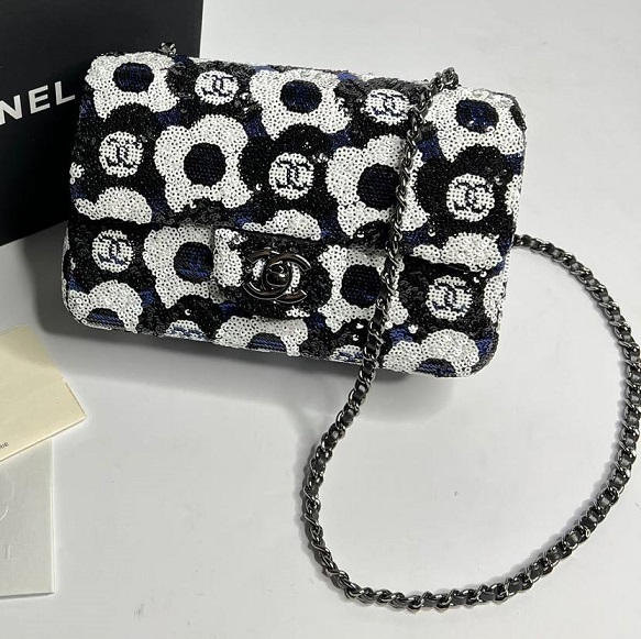 Женская сумочка с паетками Chanel 2.55 Mini