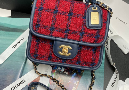 Красная твидовая сумочка Chanel Handle