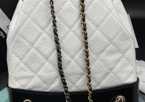 Белый кожаный рюкзак Chanel Gabrielle