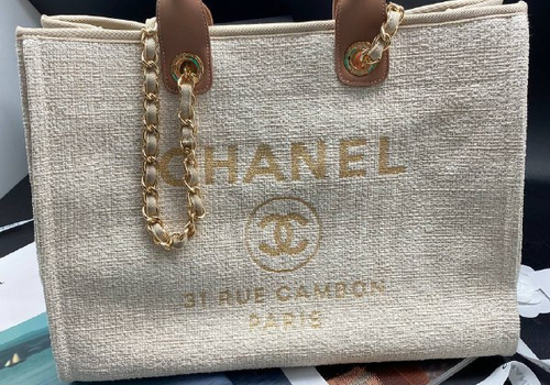 Женская сумка-тоут Chanel Deauville Medium
