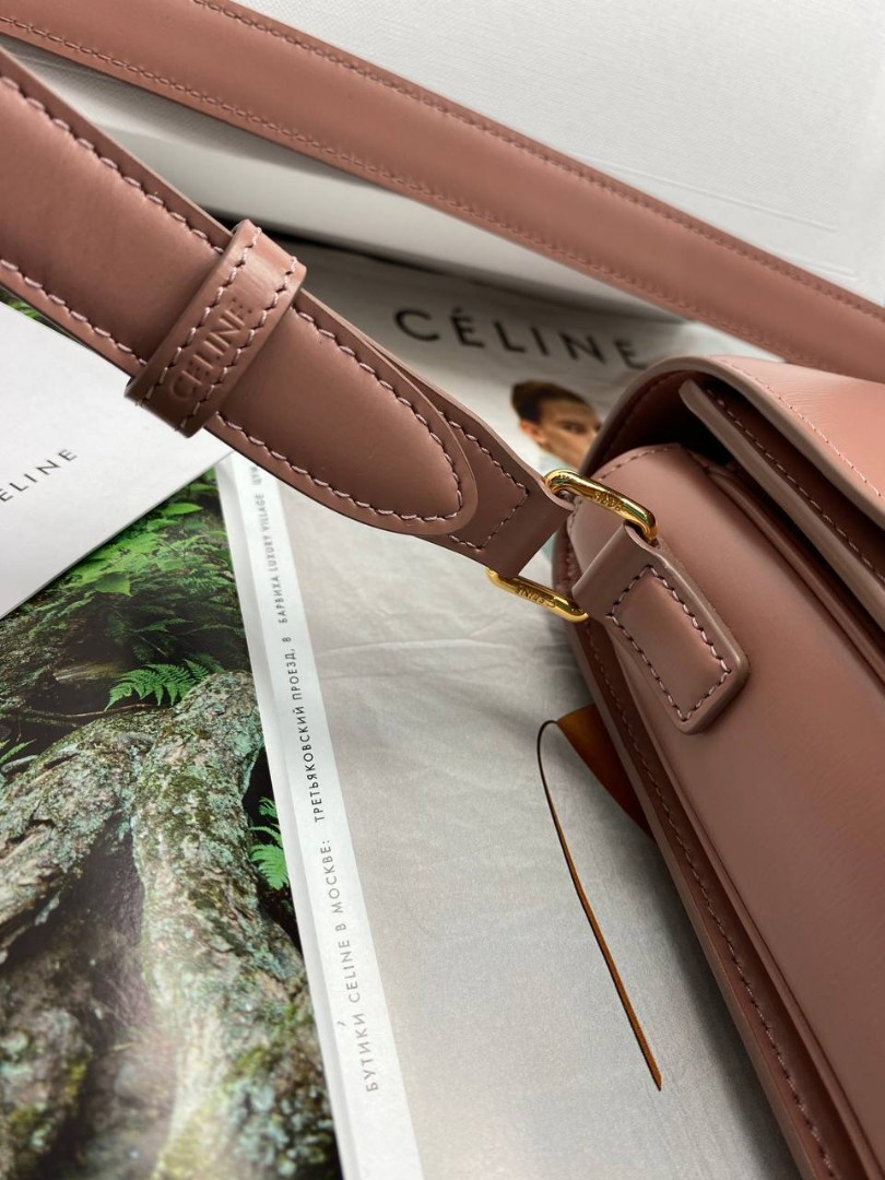 Женская кожаная сумка Celine Triomphe Classique