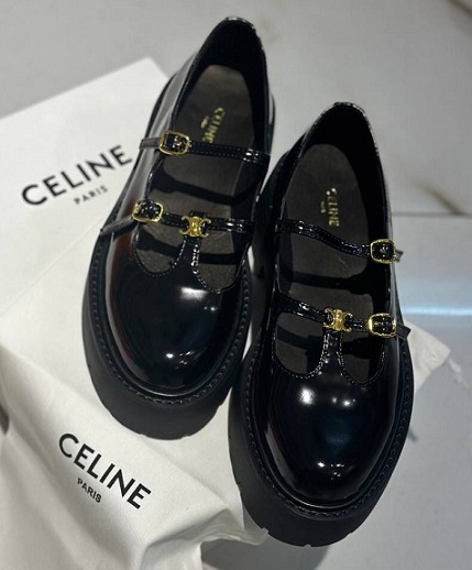 Женские кожаные черные лоферы Celine