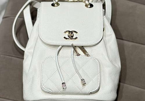 Женский кожаный белый рюкзак Chanel Small