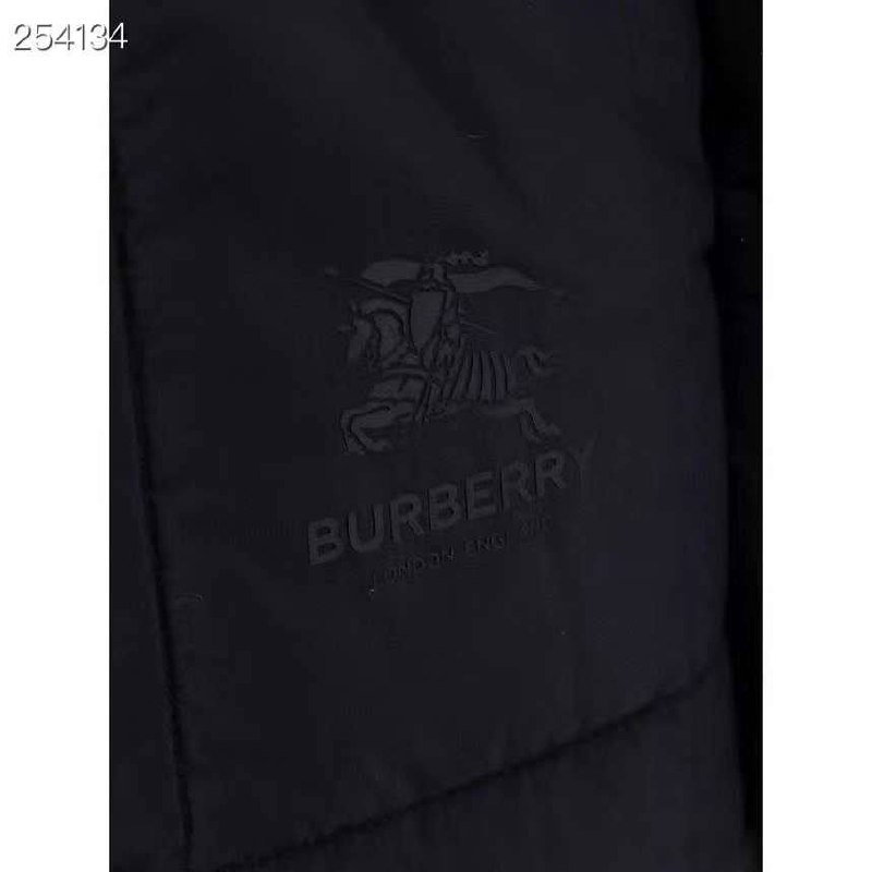 Женское черное пуховое пальто Burberry