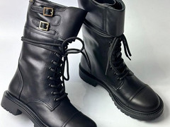 Женские черные кожаные высокие ботинки Christian Dior