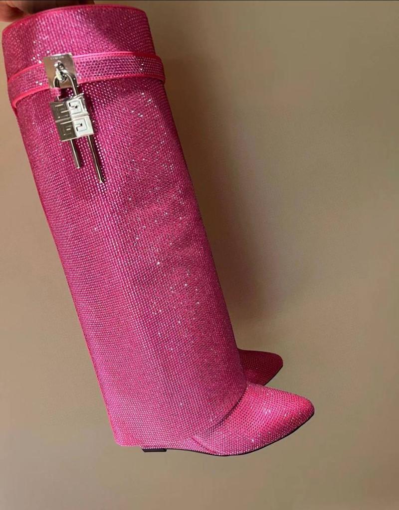 Женские сапоги Givenchy розовые с кристалами