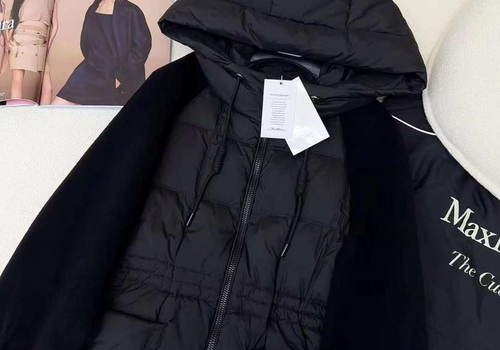 Женская черная куртка Max Mara
