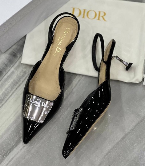 Женские черные лаковые босоножки Christian Dior на каблуке
