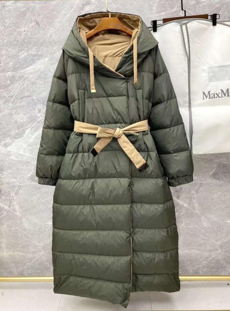 Женское двустороннее пуховое пальто Max Mara с капюшоном