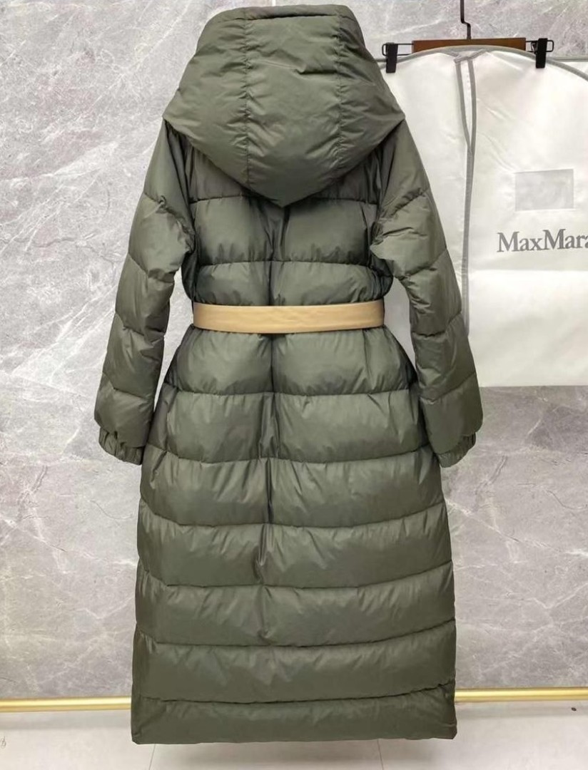 Женское двустороннее пуховое пальто Max Mara с капюшоном