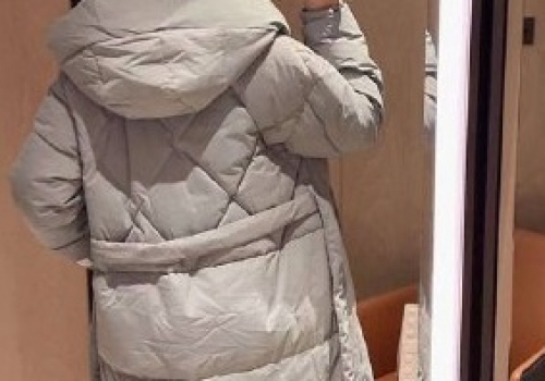 Женское серое пуховое пальто Max Mara