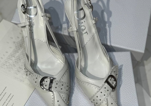 Женские белые босоножки Christian Dior на каблуке