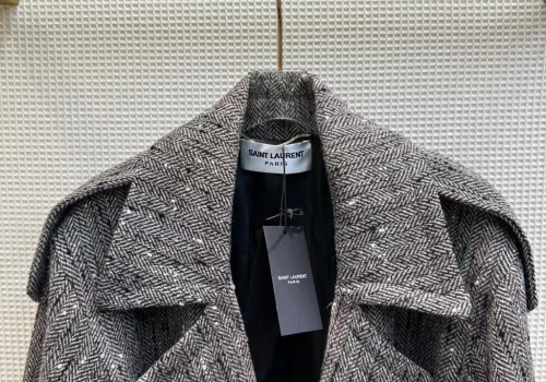 Женское серое пальто Saint Laurent