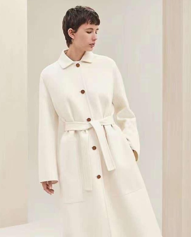 Женское пальто Hermes белое