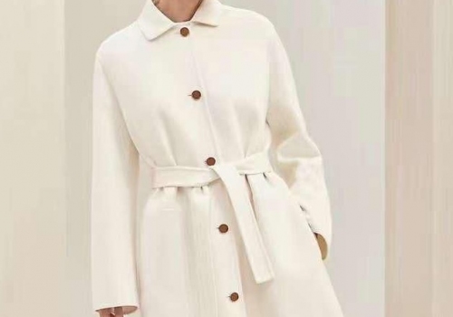 Женское пальто Hermes белое