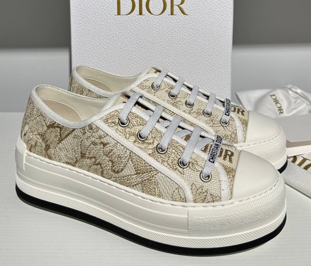 Женские кеды Christian Dior Walk'n' золотые на высокой подошве