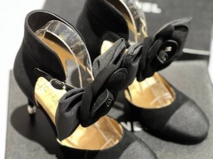 Черные замшевые туфли Chanel
