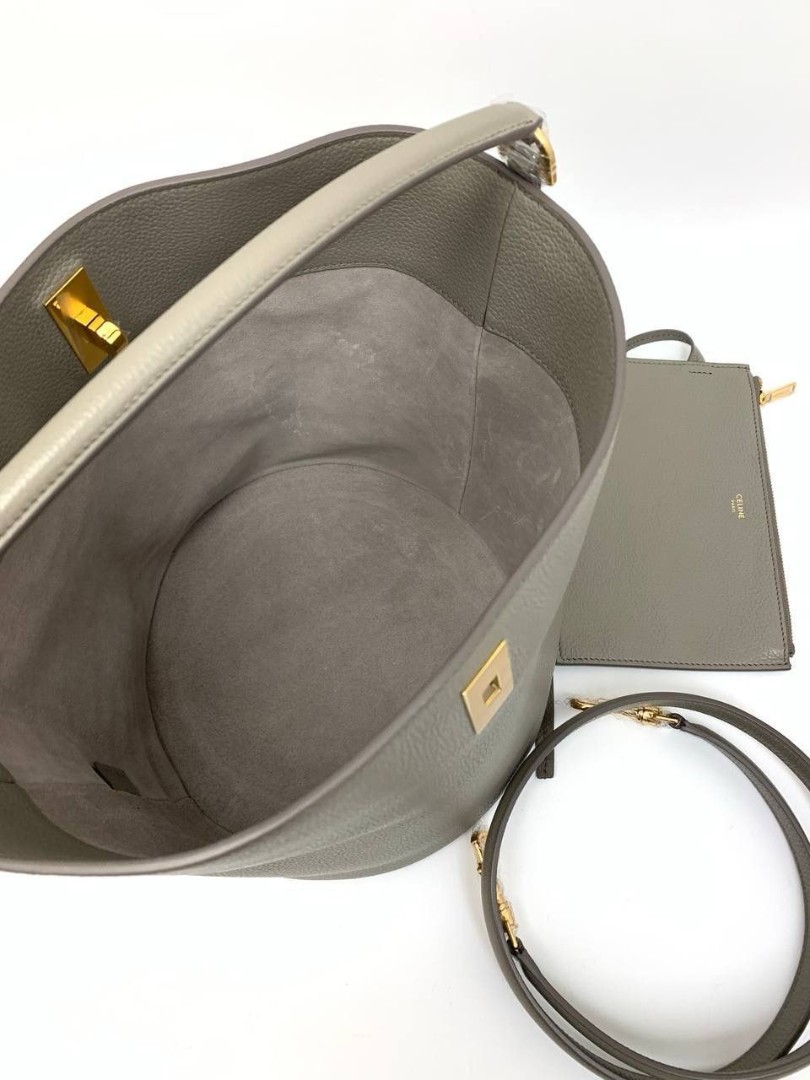 Женская сумка из кожи Celine Cabas Bucket 16 Bag