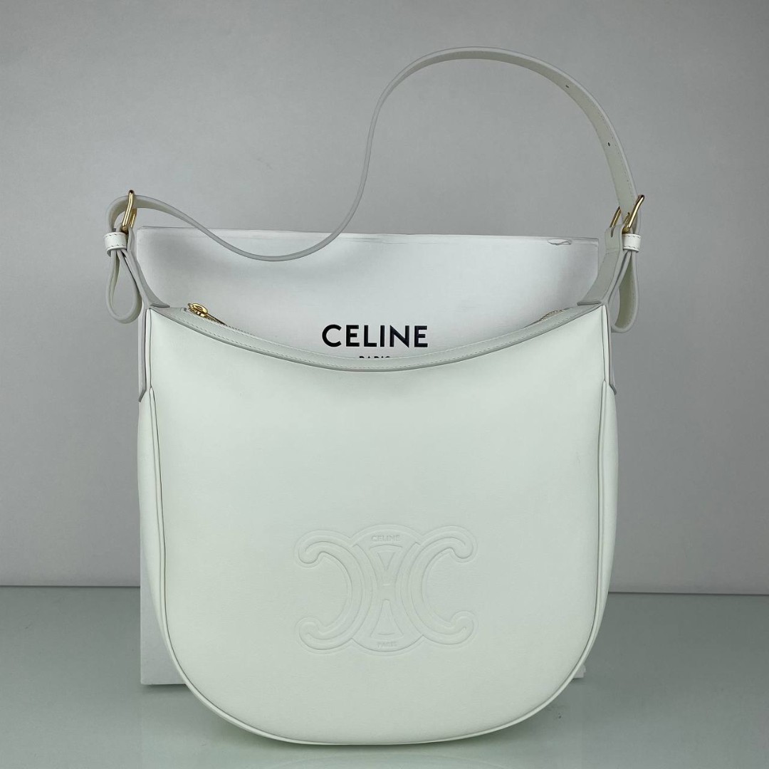 Женская кожаная сумка Celine Сuir Triomphe белая