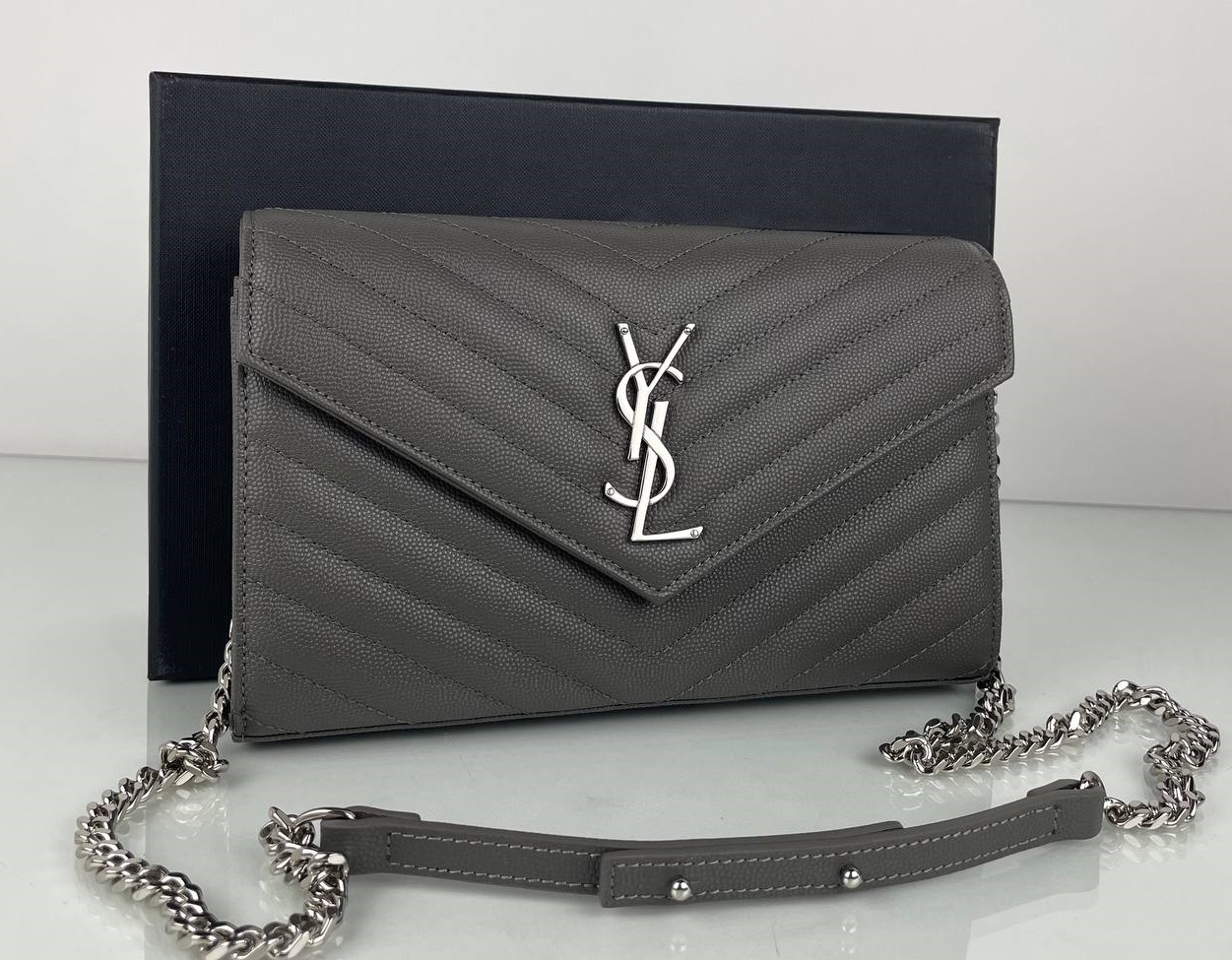 Кожаная серая сумка Saint Laurent Uptown