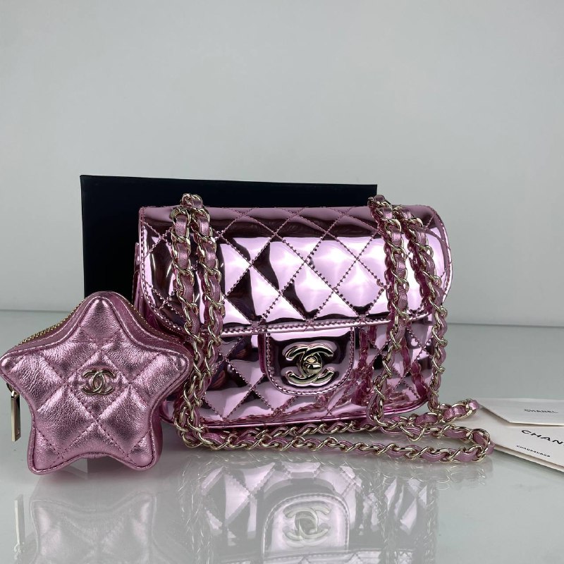 Кожаная розовая сумочка Chanel Star Coin Purse Mini