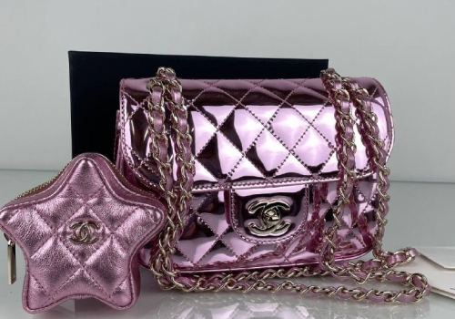 Кожаная розовая сумочка Chanel Star Coin Purse Mini