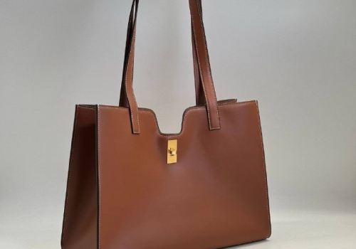 Женская сумка из кожи Celine Cabas 16 Bag коричневая